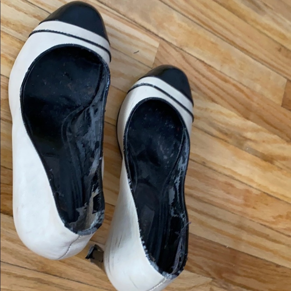 High heels - Picture 2 of 3